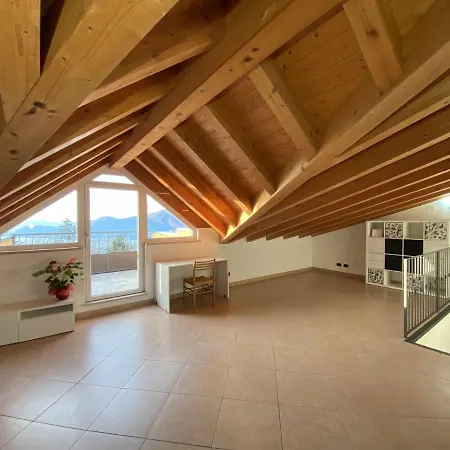 La Terrazza Baldo Garda بيت للعطل
